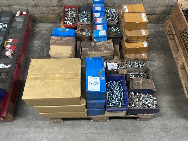 Partij bevestigingsmateriaal (c) - afbeelding 2 van  8