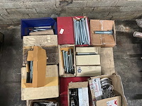 Partij bevestigingsmateriaal (c) - afbeelding 4 van  8