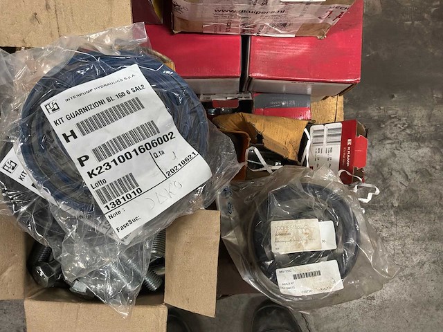 Partij bevestigingsmateriaal (c) - afbeelding 5 van  8