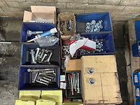 Partij bevestigingsmateriaal (c) - afbeelding 3 van  8