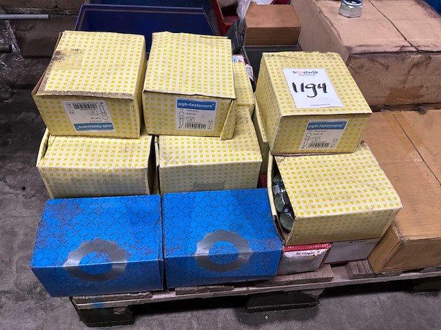 Partij bevestigingsmateriaal (c) - afbeelding 5 van  8