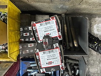 Partij bevestigingsmateriaal (c) - afbeelding 6 van  7