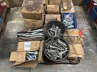 Partij bevestigingsmateriaal (c) - afbeelding 2 van  3