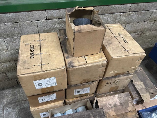 Partij bevestigingsmateriaal (c) - afbeelding 3 van  3