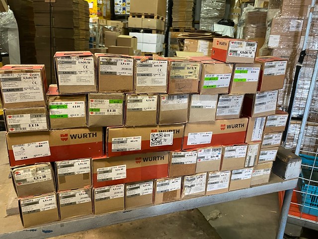 Partij bevestigingsmateriaal diverse soorten - afbeelding 1 van  8