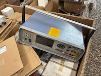 Partij bevestigingsmateriaal en autarco solar inverter - afbeelding 6 van  14
