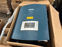 Partij bevestigingsmateriaal en autarco solar inverter - afbeelding 13 van  14