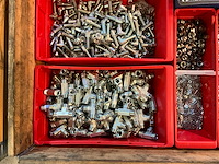 Partij bevestigingsmateriaal en koppelingen - afbeelding 3 van  7