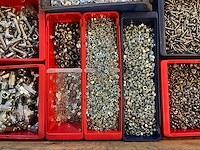 Partij bevestigingsmateriaal en koppelingen - afbeelding 5 van  7