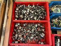 Partij bevestigingsmateriaal en koppelingen - afbeelding 2 van  9