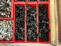 Partij bevestigingsmateriaal en koppelingen - afbeelding 9 van  9