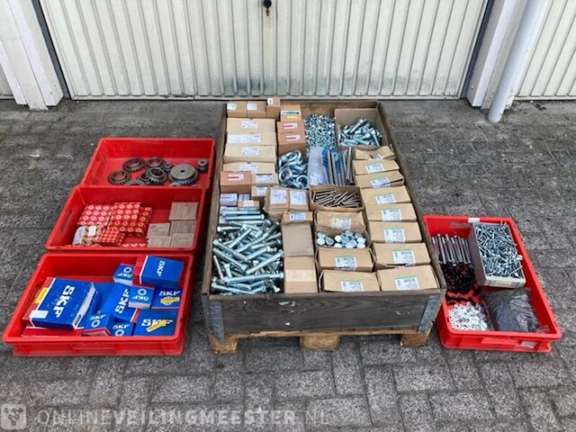 Partij bevestigingsmateriaal en lagers - afbeelding 1 van  2