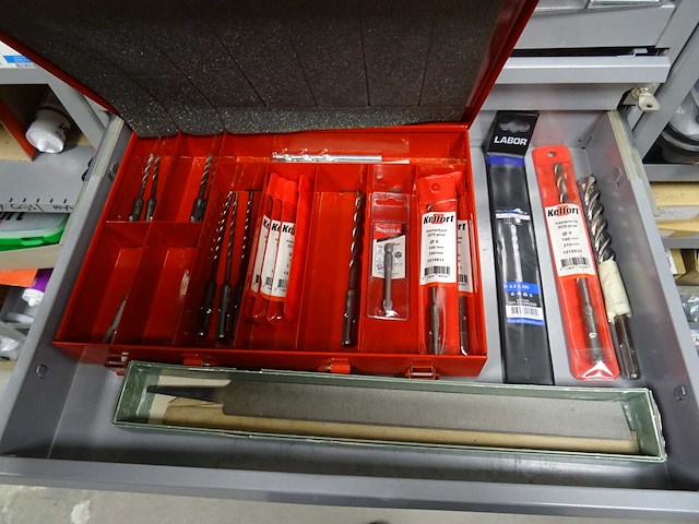 Partij bevestigingsmateriaal met stelling - afbeelding 2 van  31