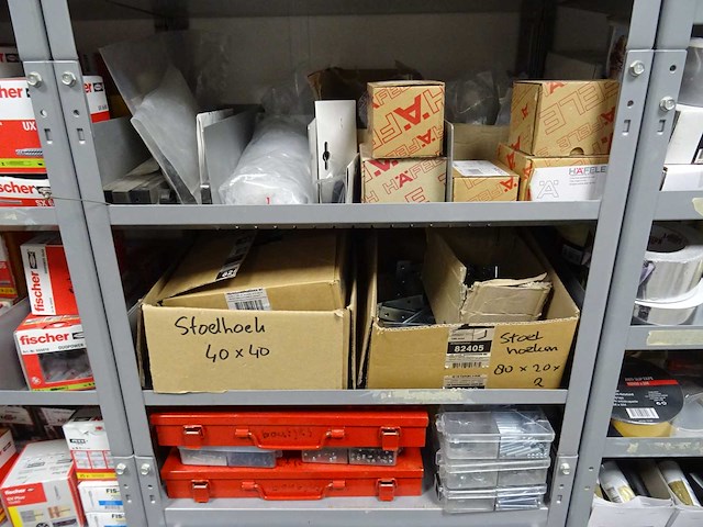 Partij bevestigingsmateriaal met stelling - afbeelding 4 van  31