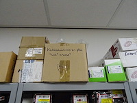 Partij bevestigingsmateriaal met stelling - afbeelding 6 van  31