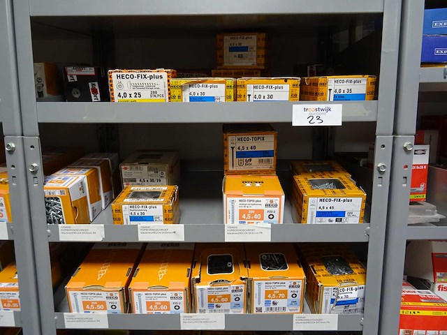 Partij bevestigingsmateriaal met stelling - afbeelding 14 van  31