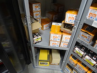 Partij bevestigingsmateriaal met stelling - afbeelding 20 van  31