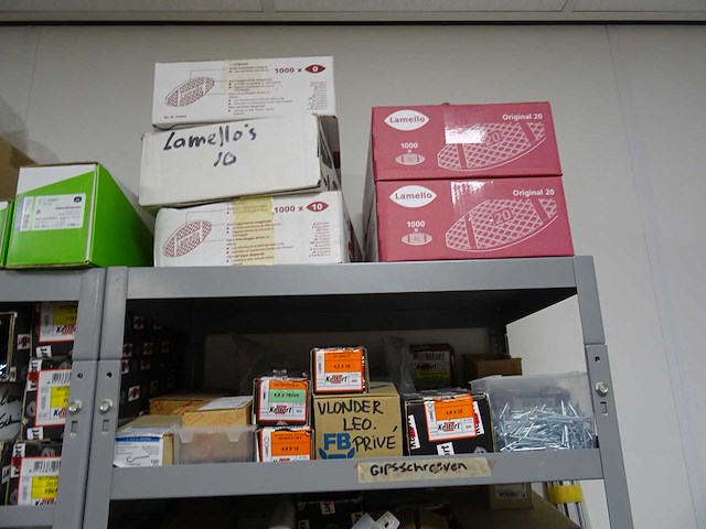 Partij bevestigingsmateriaal met stelling - afbeelding 12 van  31