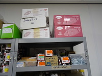 Partij bevestigingsmateriaal met stelling - afbeelding 12 van  31