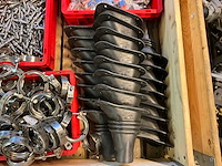 Partij bevestigingsmateriaal, relais en diversen - afbeelding 5 van  6