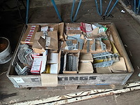 Partij bevestigingsmateriaal - afbeelding 2 van  8