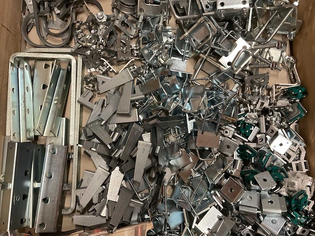 Partij bevestigingsmateriaal - afbeelding 3 van  4