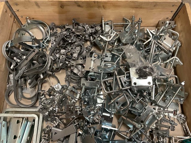 Partij bevestigingsmateriaal - afbeelding 4 van  4