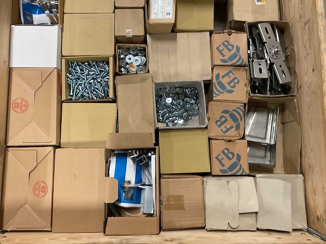 Partij bevestigingsmateriaal - afbeelding 2 van  3