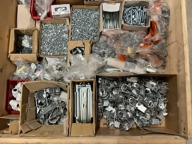 Partij bevestigingsmateriaal - afbeelding 4 van  11