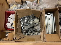 Partij bevestigingsmateriaal - afbeelding 7 van  11