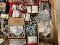 Partij bevestigingsmateriaal - afbeelding 4 van  9