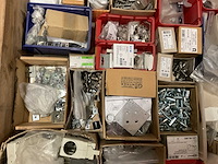 Partij bevestigingsmateriaal - afbeelding 5 van  9