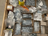 Partij bevestigingsmateriaal - afbeelding 6 van  9