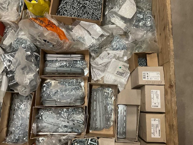 Partij bevestigingsmateriaal - afbeelding 7 van  9