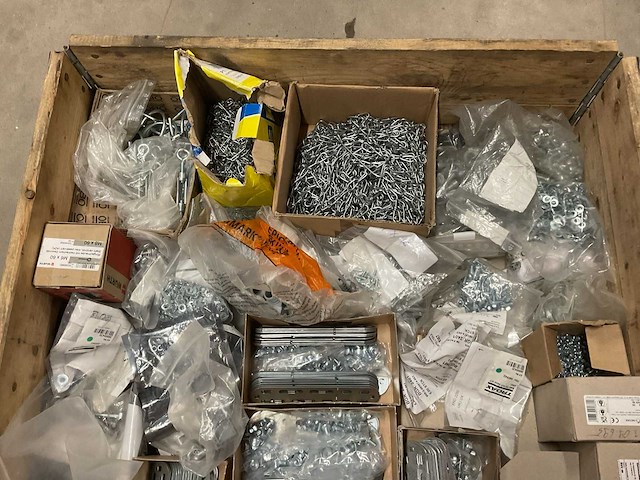 Partij bevestigingsmateriaal - afbeelding 9 van  9