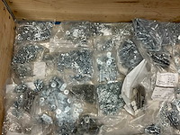 Partij bevestigingsmateriaal - afbeelding 2 van  9