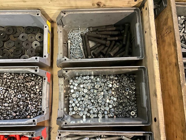 Partij bevestigingsmateriaal - afbeelding 3 van  7