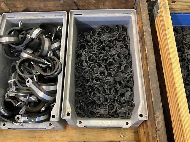 Partij bevestigingsmateriaal - afbeelding 4 van  7