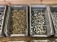 Partij bevestigingsmateriaal - afbeelding 2 van  5