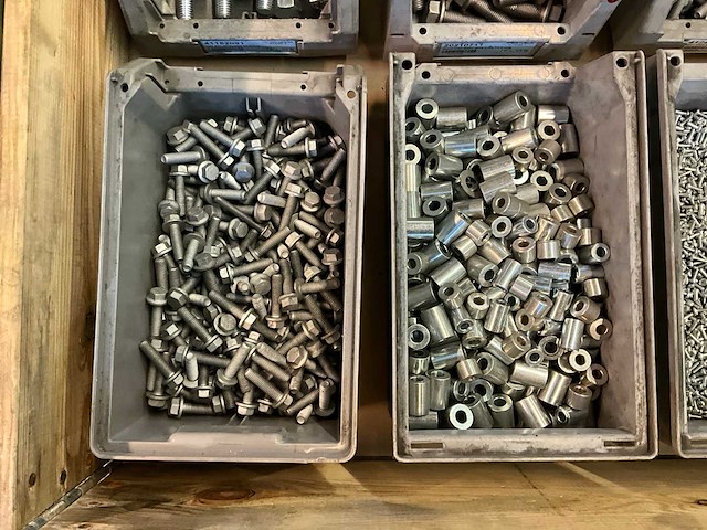 Partij bevestigingsmateriaal - afbeelding 5 van  7