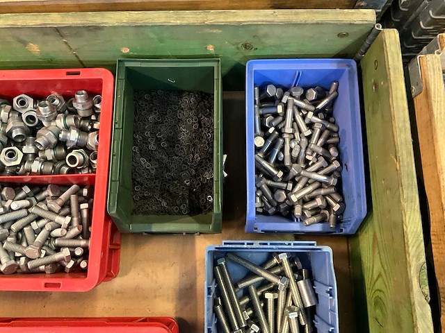 Partij bevestigingsmateriaal - afbeelding 4 van  6