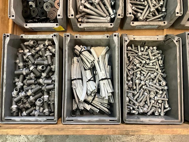 Partij bevestigingsmateriaal - afbeelding 6 van  6