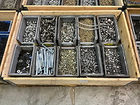 Partij bevestigingsmateriaal - afbeelding 1 van  6