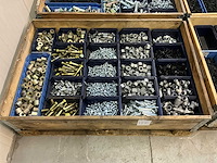 Partij bevestigingsmateriaal - afbeelding 1 van  5