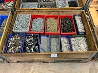 Partij bevestigingsmateriaal - afbeelding 1 van  5