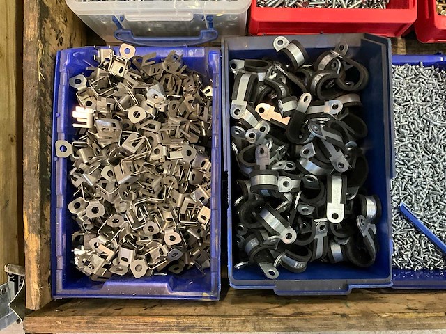 Partij bevestigingsmateriaal - afbeelding 4 van  5