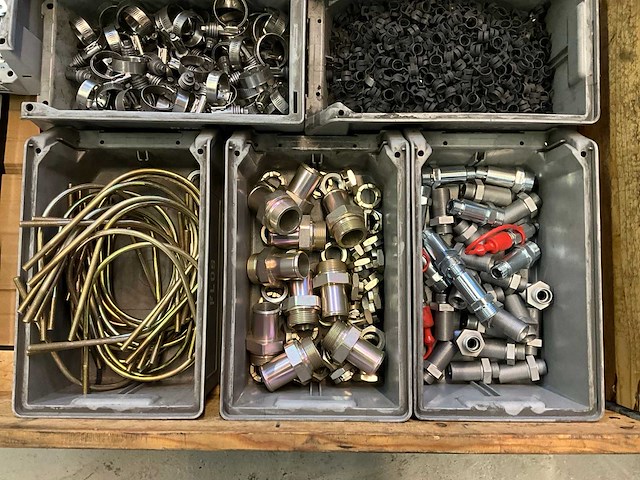 Partij bevestigingsmateriaal - afbeelding 5 van  5