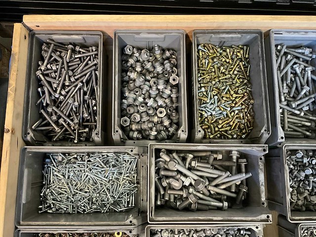 Partij bevestigingsmateriaal - afbeelding 2 van  5