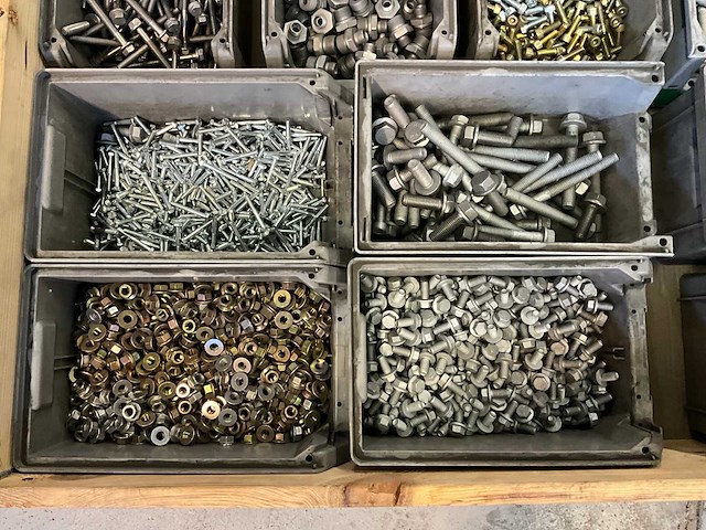 Partij bevestigingsmateriaal - afbeelding 4 van  5