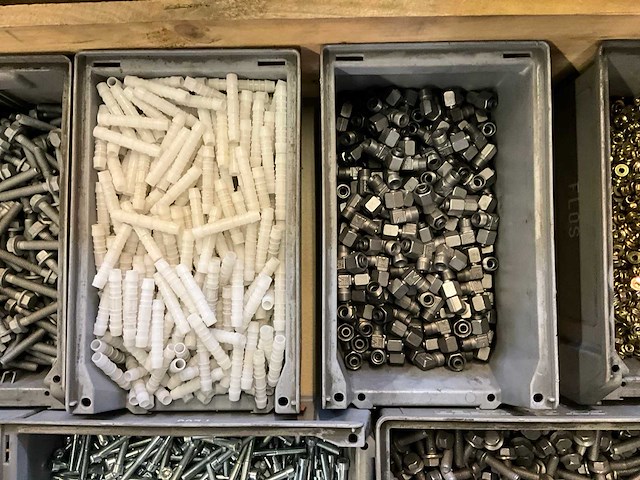 Partij bevestigingsmateriaal - afbeelding 3 van  6